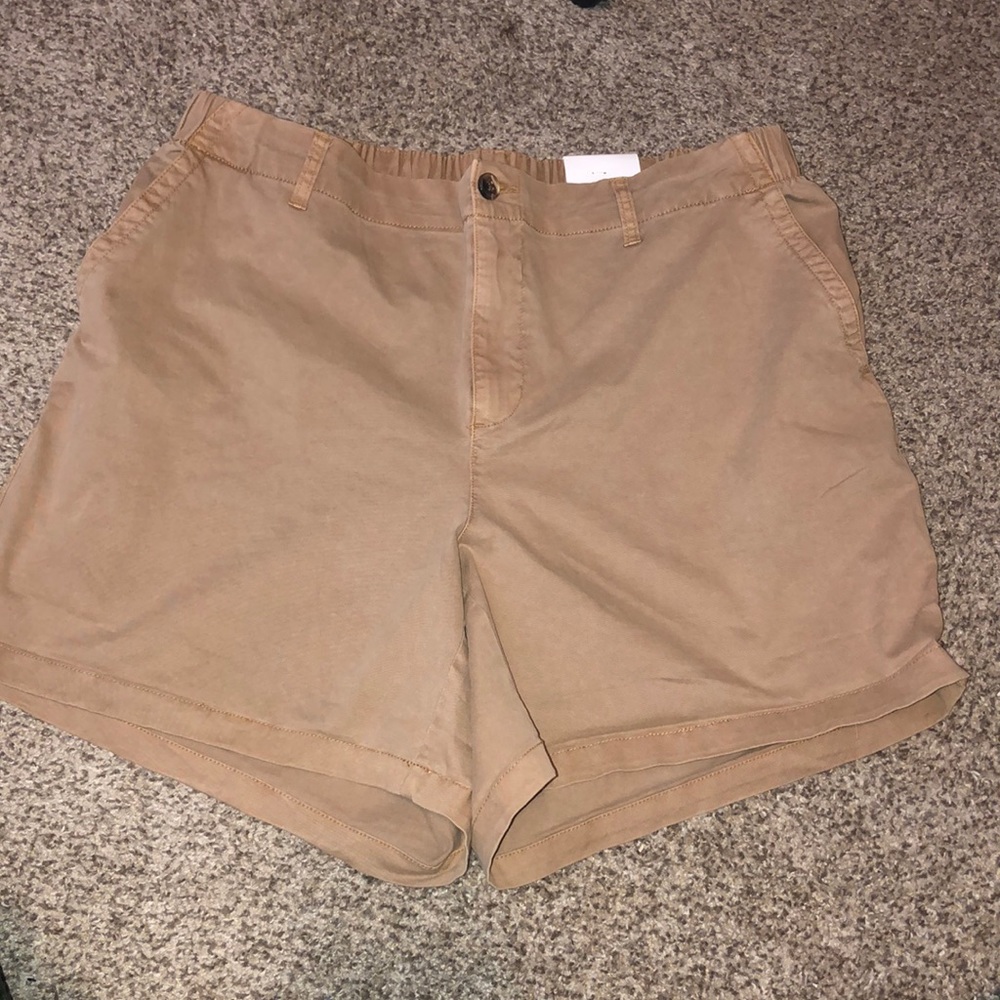 Old Navy Tan Women's Shorts
